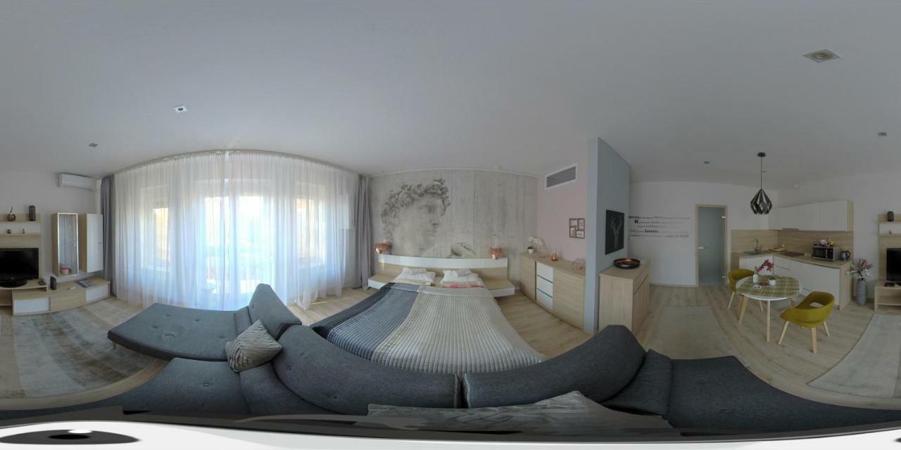 Hunyadi Apartman Szekszard Exterior photo